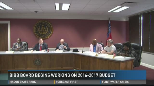 Bibb board begins working on budget | 13wmaz.com